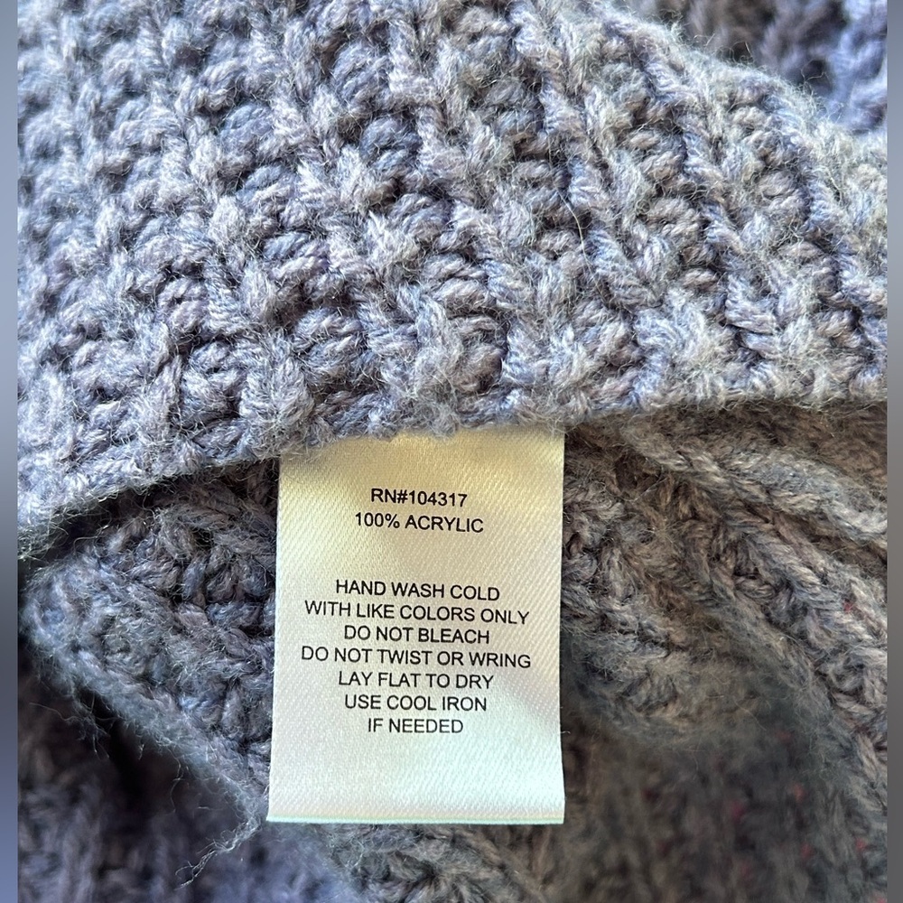Derek Heart Lavender Purple Knit Pullover Sweater Top with Cut Outs Soft Size M - Picture 7 of 10